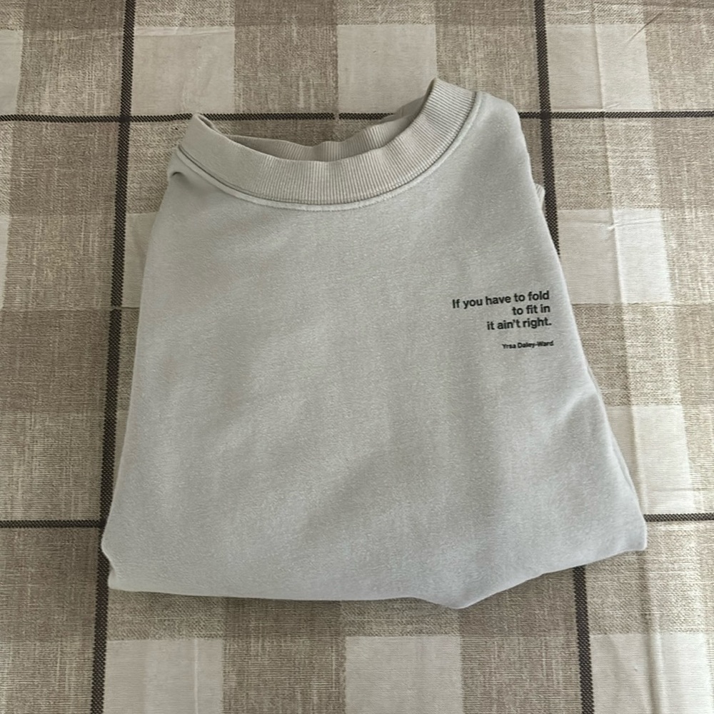 H&M sweatshirt